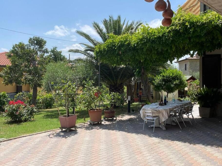 Apartament La Dimora Delle Rose Passignano sul Trasimeno Zewnętrze zdjęcie